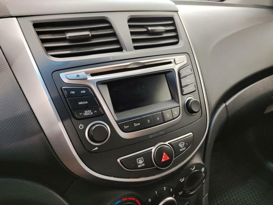 Hyundai Solaris I Рестайлинг Набережные Челны  - изображение 11