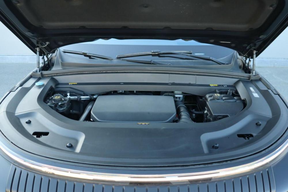 Li Auto (Lixiang) L9 I Тюмень  - изображение 10