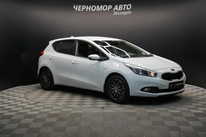 Kia Ceed II с пробегом 2014 года, цена 1 288 000 рублей, 68100 км, хэтчбек, Автокод Объявления