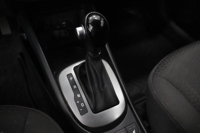 Kia Rio III Рестайлинг с пробегом 2017 года, цена 1 188 000 рублей, 73710 км, хэтчбек, Автокод Объявления