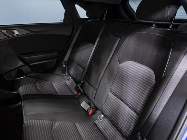 Kia Ceed III Рестайлинг с пробегом 2022 года, цена 1 970 000 рублей, 66839 км, хэтчбек, Автокод Объявления