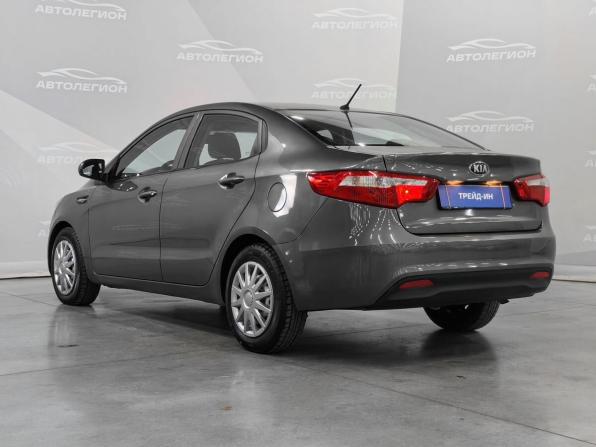 Kia Rio III с пробегом 2013 года, цена 600 000 рублей, 332964 км, седан, Автокод Объявления