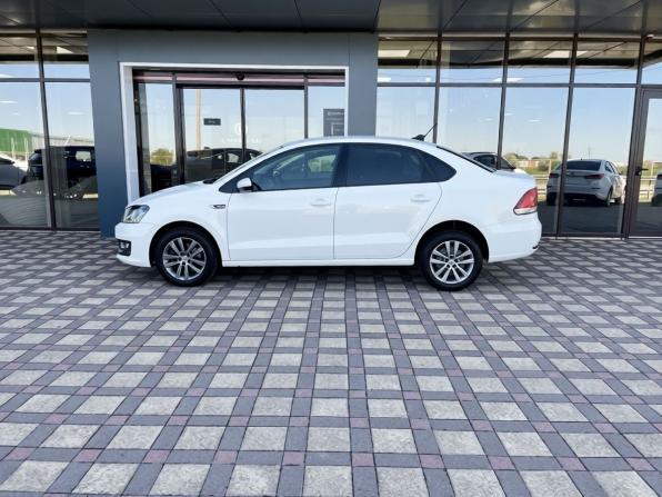 Volkswagen Polo V Рестайлинг с пробегом 2019 года, цена 1 350 000 рублей, 71142 км, седан, Автокод Объявления