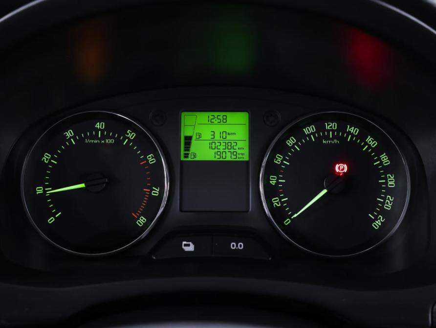 Skoda Fabia II Рестайлинг Москва  - изображение 14