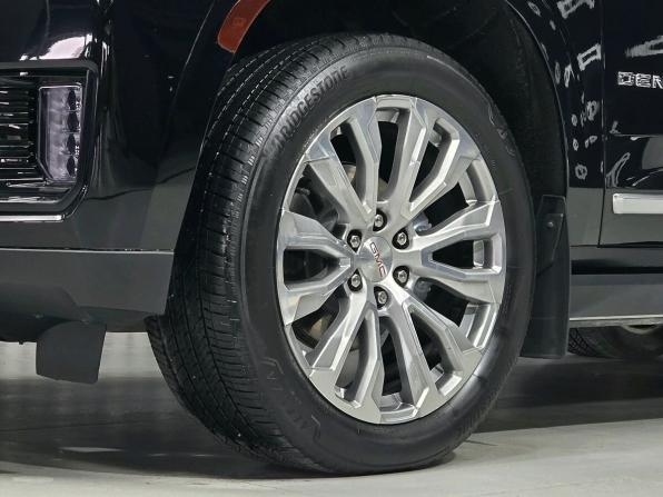 GMC Yukon V с пробегом 2022 года, цена 8 990 000 рублей, 43559 км, внедорожник, Автокод Объявления