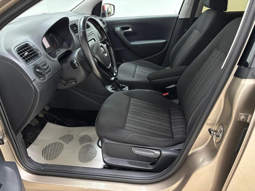 Volkswagen Polo V Рестайлинг Альметьевск  - изображение 12