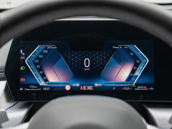 BMW X1 III (U11/U12) с пробегом 2024 года, цена 4 690 000 рублей, 12054 км, внедорожник, Автокод Объявления