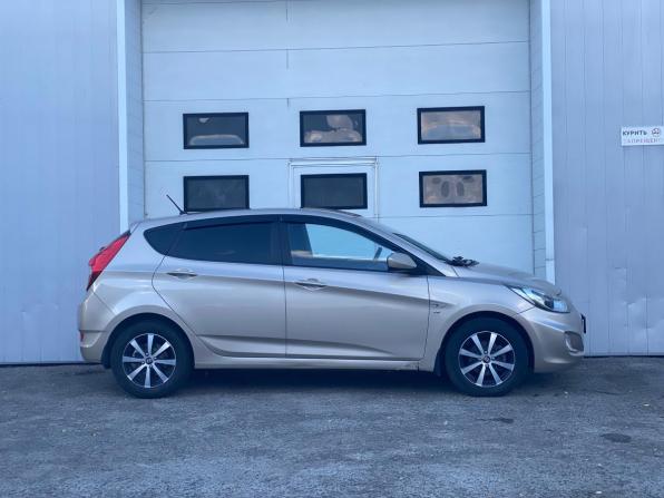 Hyundai Solaris I с пробегом 2012 года, цена 685 700 рублей, 183128 км, хэтчбек, Автокод Объявления