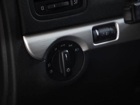Skoda Yeti I Рестайлинг с пробегом 2014 года, цена 989 000 рублей, 126747 км, внедорожник, Автокод Объявления