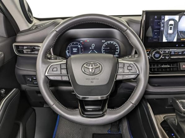 Toyota Highlander IV (XU70) с пробегом 2024 года, цена 4 940 000 рублей, 34400 км, внедорожник, Автокод Объявления