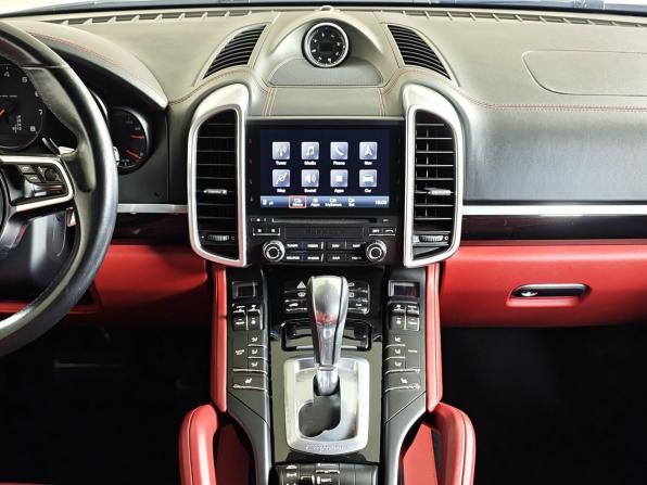 Porsche Cayenne II Рестайлинг (958) с пробегом 2016 года, цена 4 620 000 рублей, 41972 км, внедорожник, Автокод Объявления