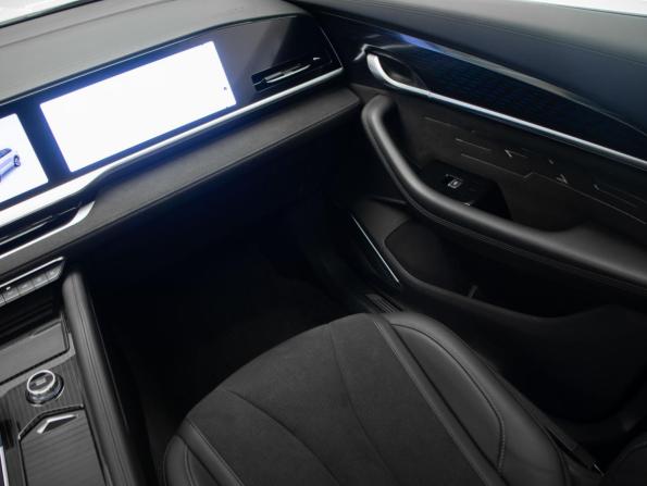Geely Monjaro I с пробегом 2024 года, цена 3 360 000 рублей, 46860 км, внедорожник, Автокод Объявления