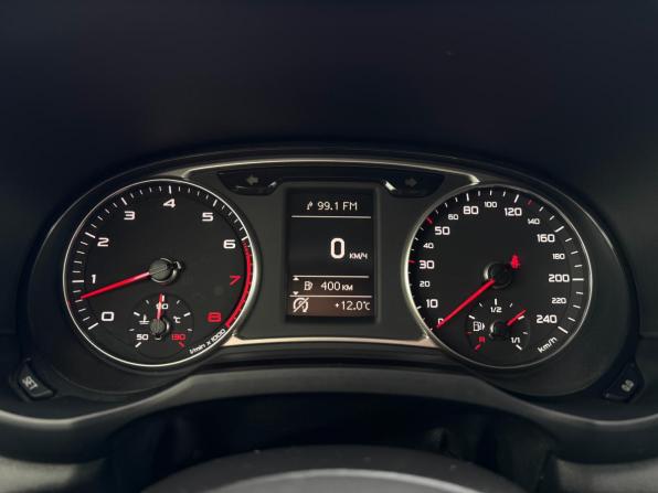 Audi A1 I (8X) с пробегом 2012 года, цена 1 090 000 рублей, 141491 км, хэтчбек, Автокод Объявления