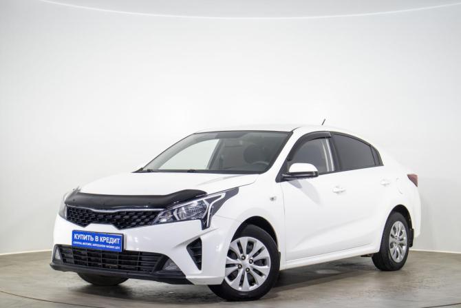 Kia Rio IV Рестайлинг с пробегом 2021 года, цена 1 379 000 рублей, 136520 км, седан, Автокод Объявления