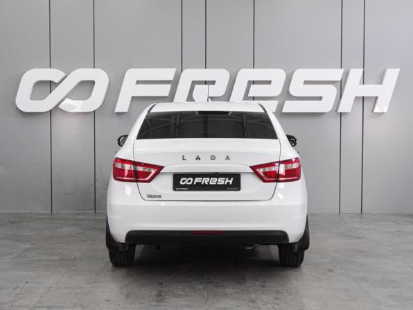 Lada (ВАЗ) Vesta I с пробегом 2019 года, цена 894 000 рублей, 124047 км, седан, Автокод Объявления