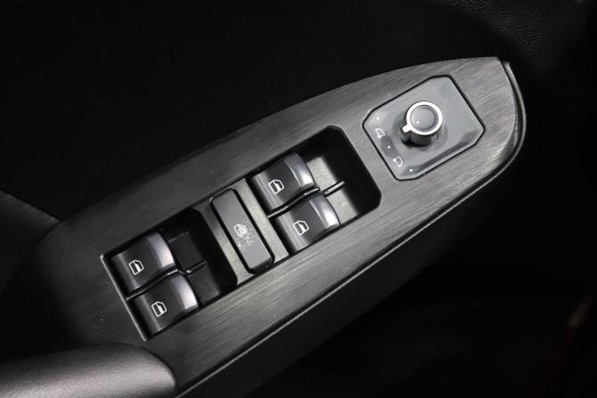 Haval Jolion I с пробегом 2022 года, цена 1 735 000 рублей, 54367 км, внедорожник, Автокод Объявления