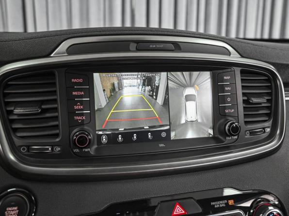 Kia Sorento III Prime Рестайлинг с пробегом 2018 года, цена 3 090 111 рублей, 78052 км, внедорожник, Автокод Объявления