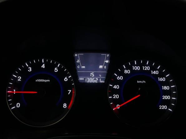 Hyundai Solaris I с пробегом 2013 года, цена 705 000 рублей, 139000 км, седан, Автокод Объявления
