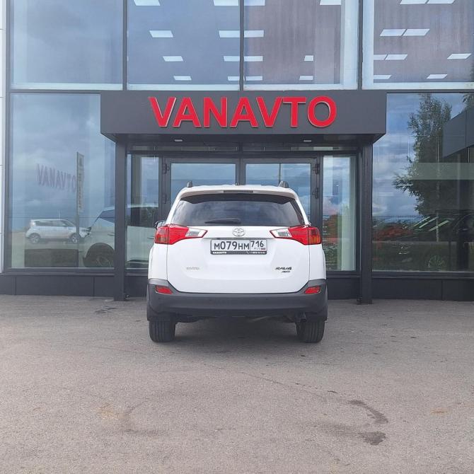 Toyota RAV4 IV (XA40) Азнакаево  - изображение 4