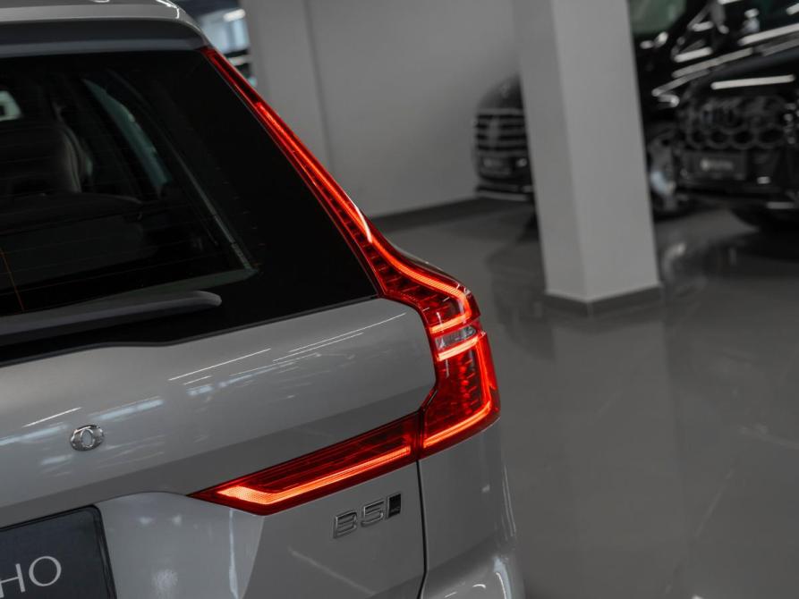 Volvo XC60 II Рестайлинг Москва  - изображение 29