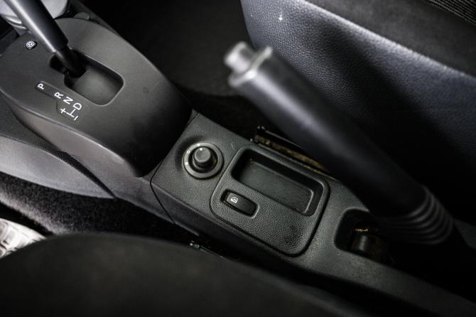 Renault Sandero I с пробегом 2012 года, цена 630 000 рублей, 123000 км, хэтчбек, Автокод Объявления