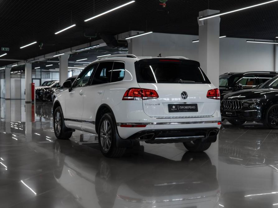 Volkswagen Touareg II Рестайлинг Москва  - изображение 4