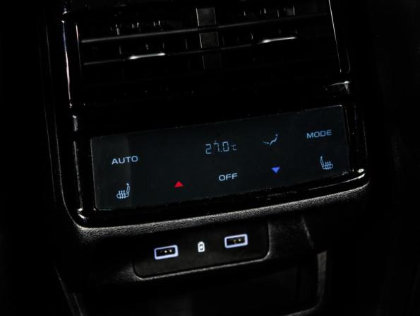 Geely Monjaro I с пробегом 2024 года, цена 2 799 000 рублей, 110301 км, внедорожник, Автокод Объявления