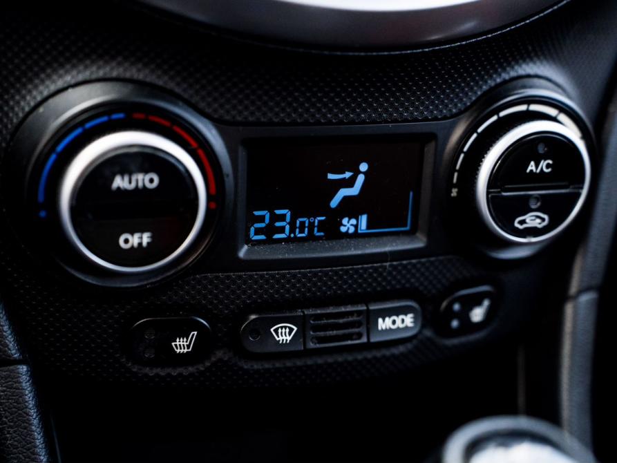 Hyundai Solaris I Рестайлинг Ростов-на-Дону  - изображение 12