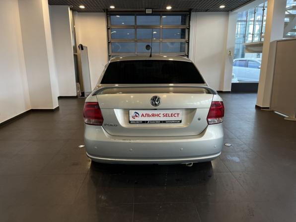 Volkswagen Polo V с пробегом 2011 года, цена 575 000 рублей, 239910 км, седан, Автокод Объявления