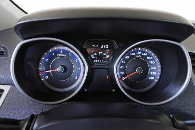 Hyundai Elantra V (MD) Рестайлинг с пробегом 2015 года, цена 1 229 000 рублей, 189890 км, седан, Автокод Объявления