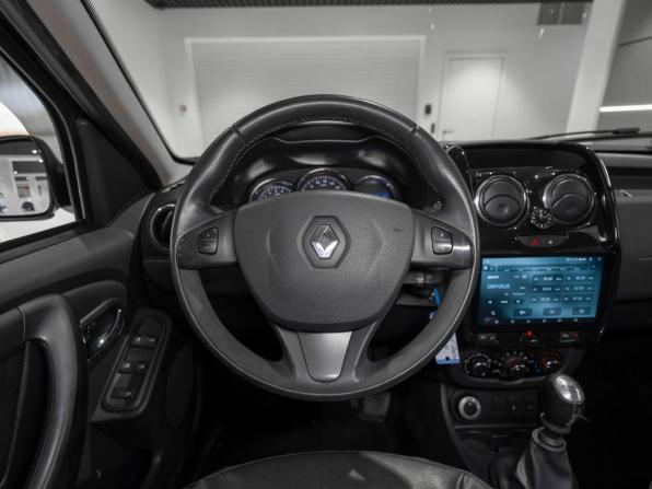 Renault Duster I Рестайлинг с пробегом 2017 года, цена 1 350 000 рублей, 152168 км, внедорожник, Автокод Объявления