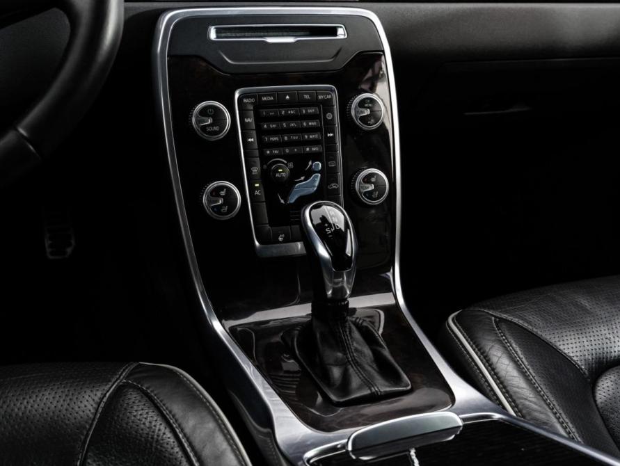 Volvo XC70 II Рестайлинг Санкт-Петербург  - изображение 13