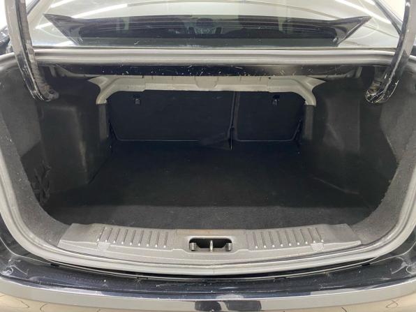 Ford Fiesta Mk6 Рестайлинг с пробегом 2015 года, цена 870 000 рублей, 98459 км, седан, Автокод Объявления