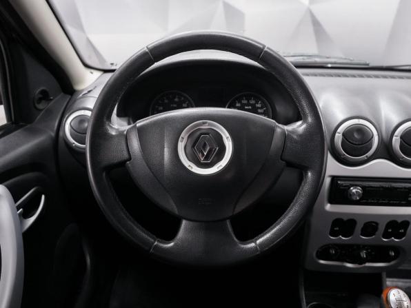 Renault Sandero I с пробегом 2013 года, цена 645 000 рублей, 187000 км, хэтчбек, Автокод Объявления