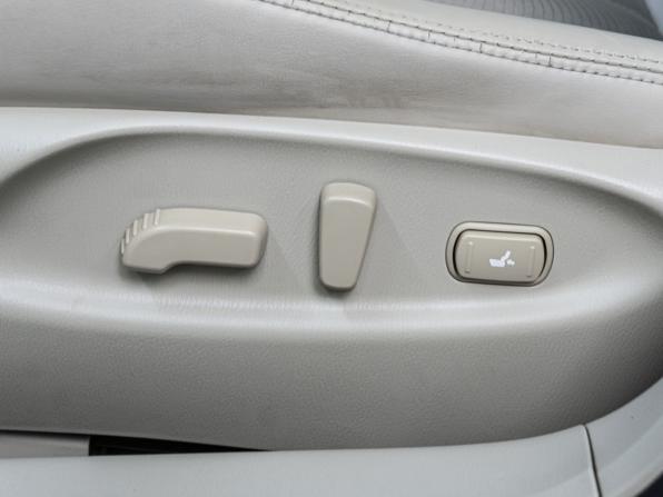 Infiniti Q70 I с пробегом 2014 года, цена 2 099 000 рублей, 176342 км, седан, Автокод Объявления