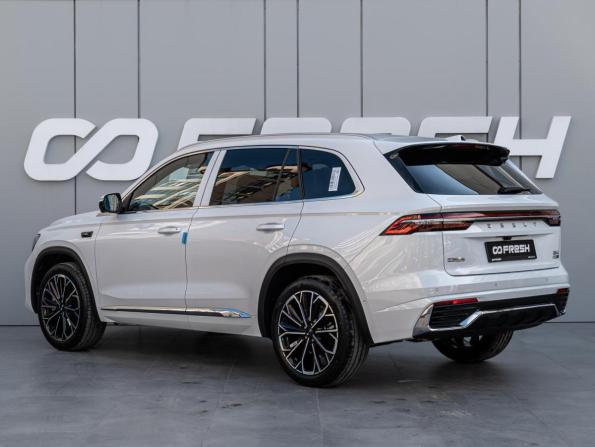 Geely Monjaro I Рестайлинг 2 с пробегом 2026 года, цена 4 130 000 рублей, 23 км, внедорожник, Автокод Объявления
