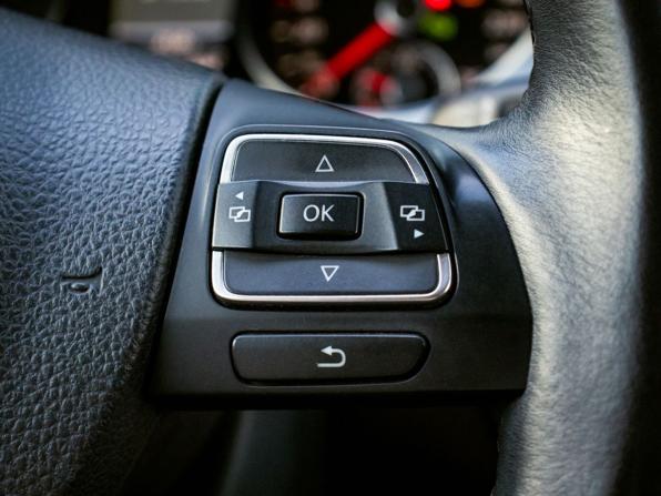 Volkswagen Passat B7 с пробегом 2011 года, цена 1 249 000 рублей, 198021 км, седан, Автокод Объявления