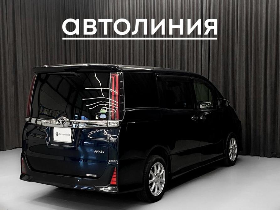 Toyota Noah III (R80) Рестайлинг Красноярск  - изображение 5