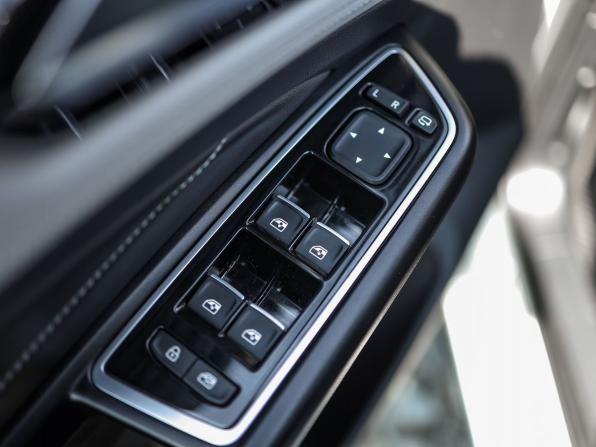 Jetta VS7 I Рестайлинг 1 с пробегом 2023 года, цена 2 250 000 рублей, 20535 км, внедорожник, Автокод Объявления