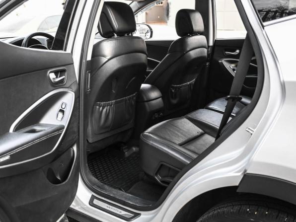 Hyundai Santa Fe III Рестайлинг с пробегом 2017 года, цена 1 984 000 рублей, 149604 км, внедорожник, Автокод Объявления