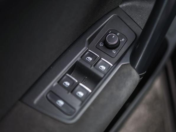 Volkswagen Tiguan II с пробегом 2018 года, цена 3 299 000 рублей, 126300 км, внедорожник, Автокод Объявления