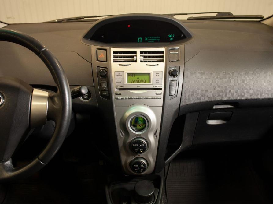 Toyota Yaris II Иваново  - изображение 27