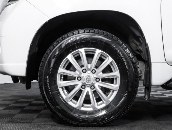 Toyota Land Cruiser Prado 150 Series Рестайлинг 1 с пробегом 2016 года, цена 3 478 000 рублей, 187491 км, внедорожник, Автокод Объявления
