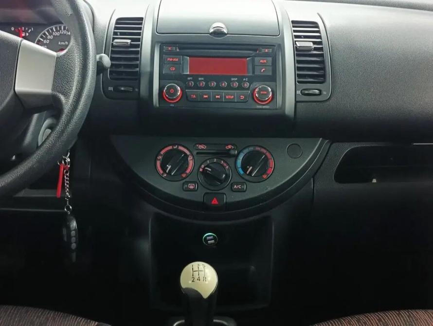 Nissan Note I Рестайлинг Санкт-Петербург  - изображение 15