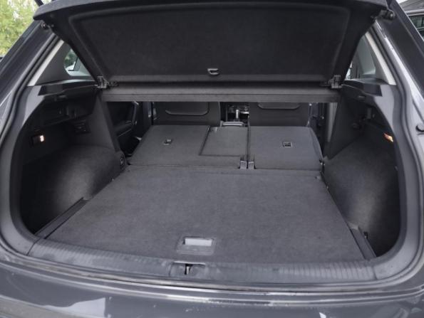 Volkswagen Tiguan II с пробегом 2018 года, цена 2 499 000 рублей, 68328 км, внедорожник, Автокод Объявления