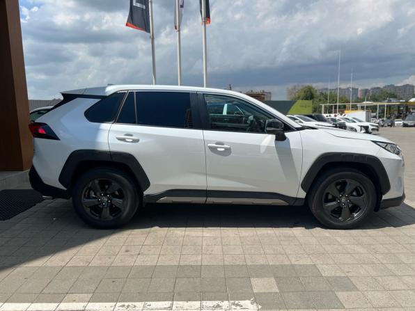 Toyota RAV4 V (XA50) с пробегом 2022 года, цена 3 000 000 рублей, 103000 км, внедорожник, Автокод Объявления