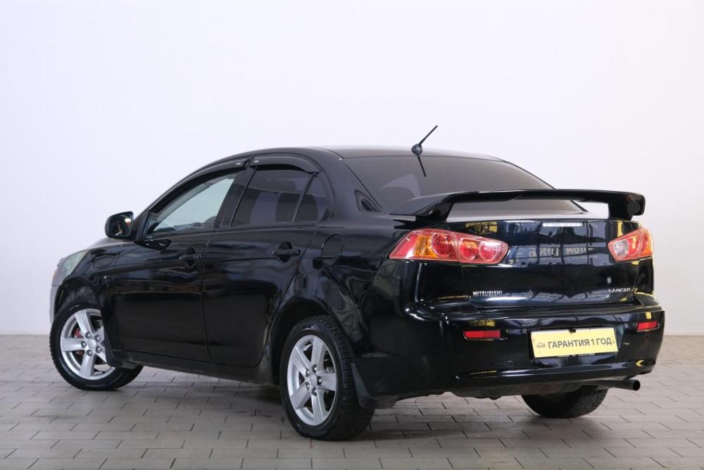 Mitsubishi Lancer X Омск  - изображение 5