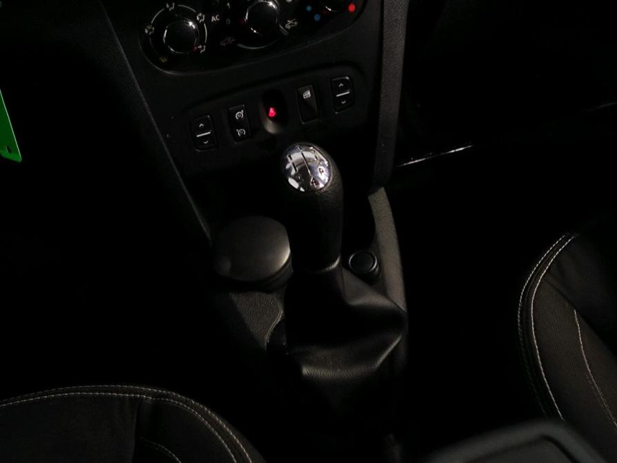 Renault Logan II Москва  - изображение 10