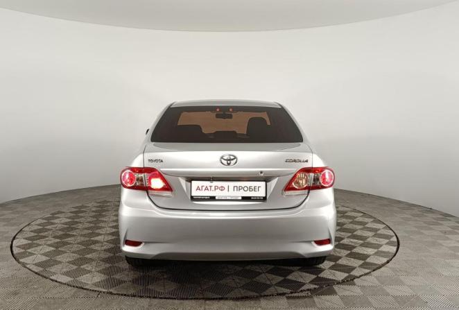 Toyota Corolla X (E140 E150) Рестайлинг с пробегом 2013 года, цена 1 040 000 рублей, 290000 км, седан, Автокод Объявления