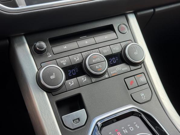 Land Rover Range Rover Evoque I Рестайлинг с пробегом 2015 года, цена 3 100 000 рублей, 68228 км, внедорожник, Автокод Объявления